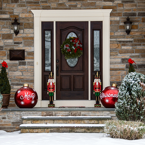 Outdoor Holiday Décor